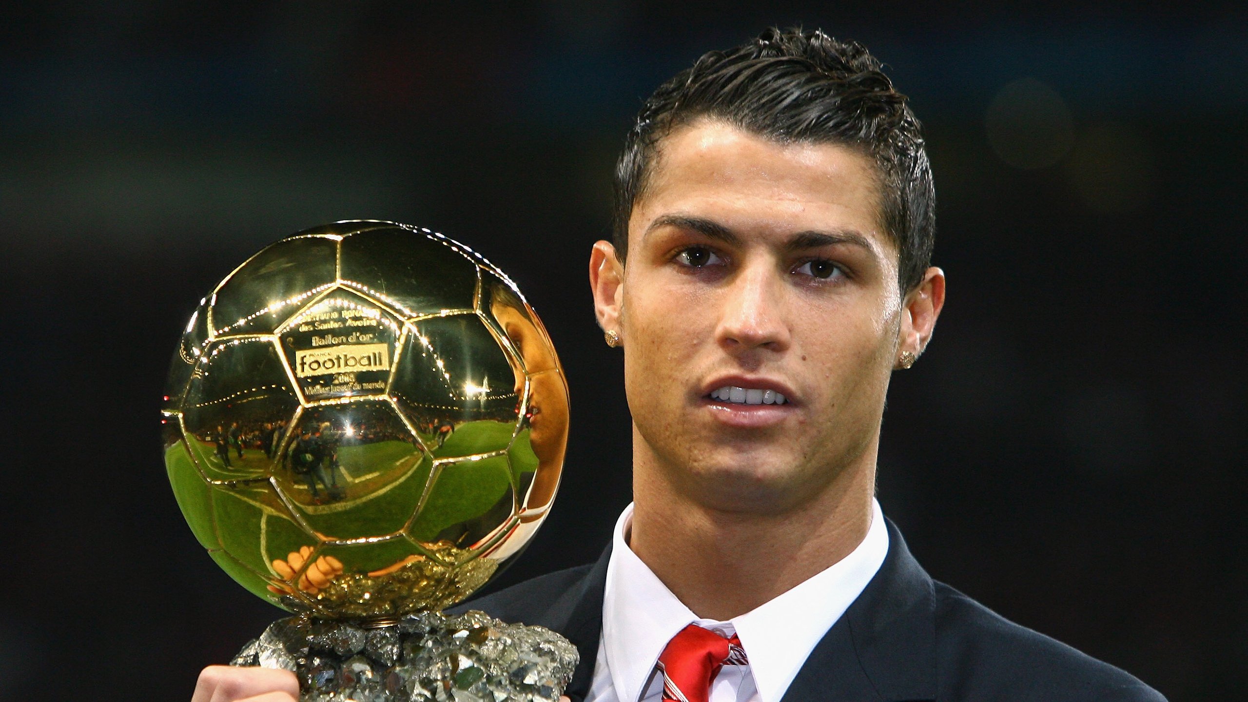 皮特·斯图斯：带领南非羚羊队捍卫荣耀，冲击橄榄球顶级赛事